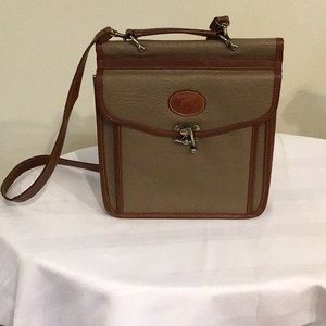 Vintage International All Weatherwear shoulder crossbody bag used great cond.